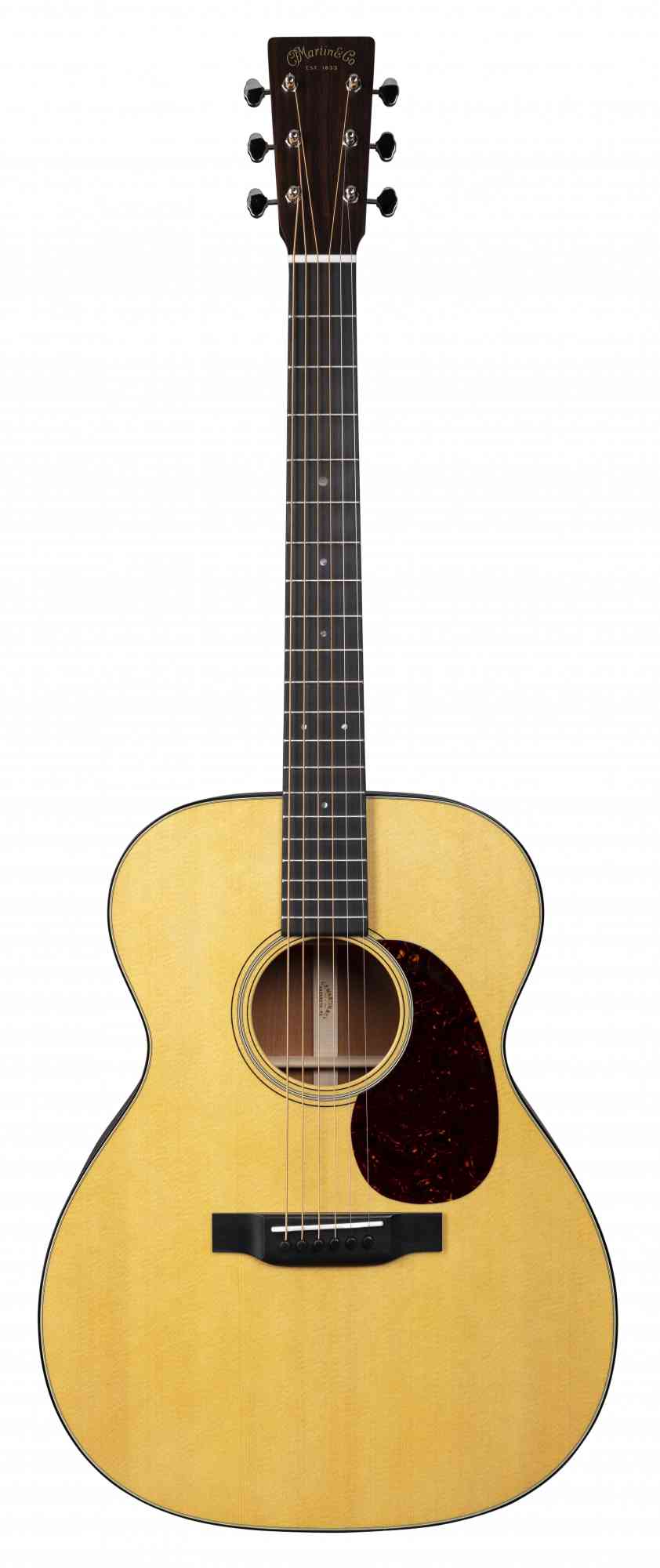 Front view of Martin 000-18  
