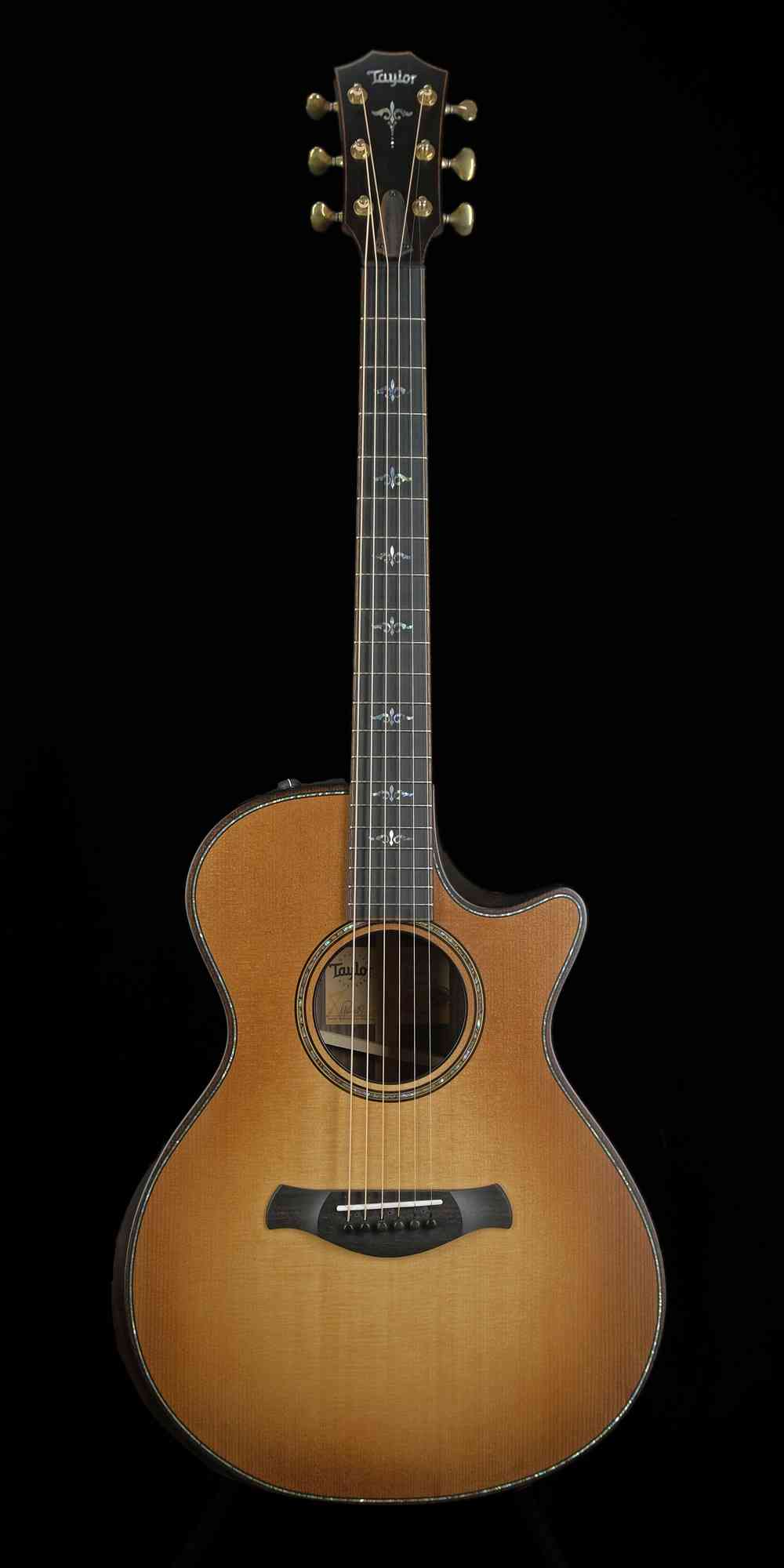 Taylor 912ce Builders Edition  Wild Honey Burst. Click to enlarge