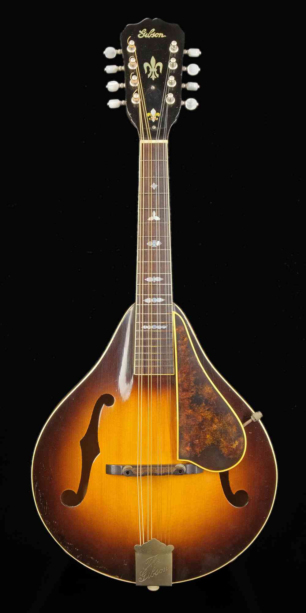 Gibson A50 1937 Sunburst. Click to enlarge