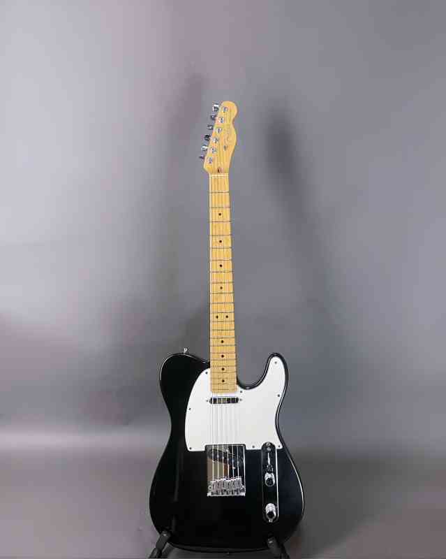 Photo of Fender Telecaster 2001 Black