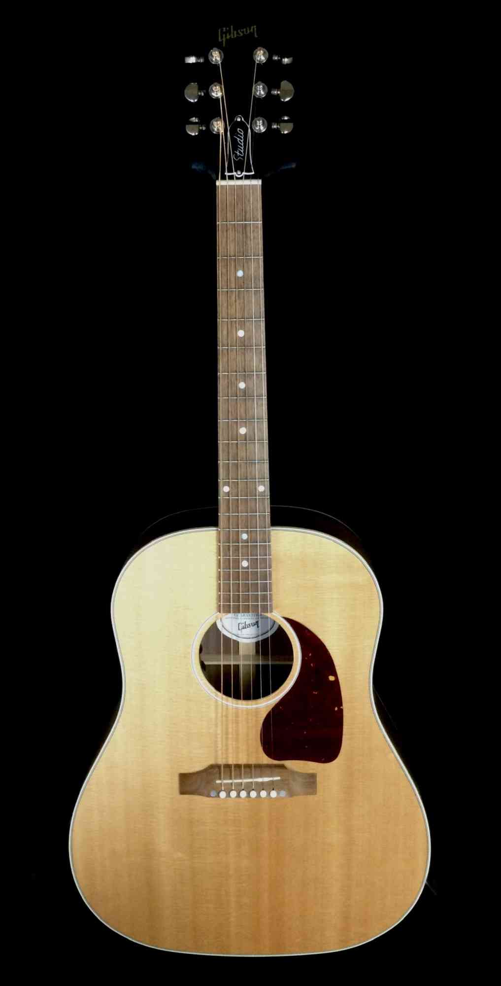 Gibson J-45 Studio Walnut 2021 Satin Natural. Click to enlarge